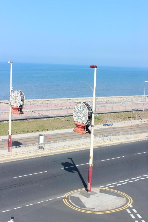 The Colwyn Hotel - Near Pleasure Beach ブラックプール 部屋 写真