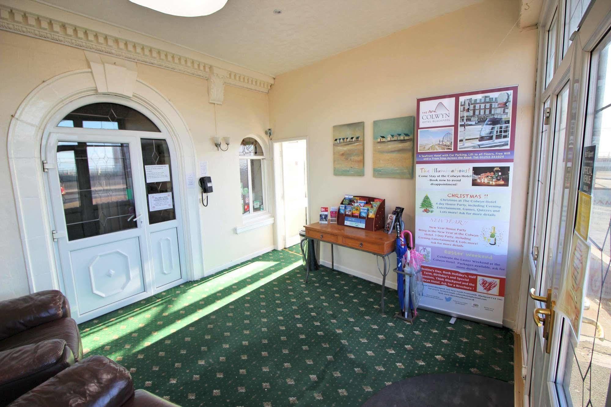The Colwyn Hotel - Near Pleasure Beach ブラックプール エクステリア 写真